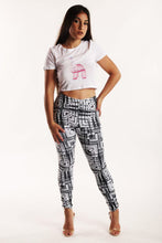 Load image into Gallery viewer, Black and White Light Painting Leggings