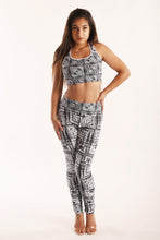 Load image into Gallery viewer, Black and White Light Painting Yoga Leggings